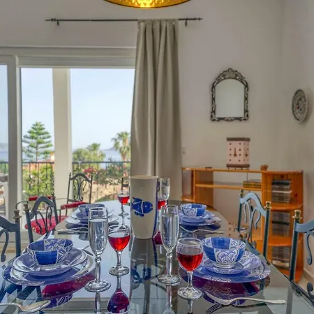 Mari * Kaş